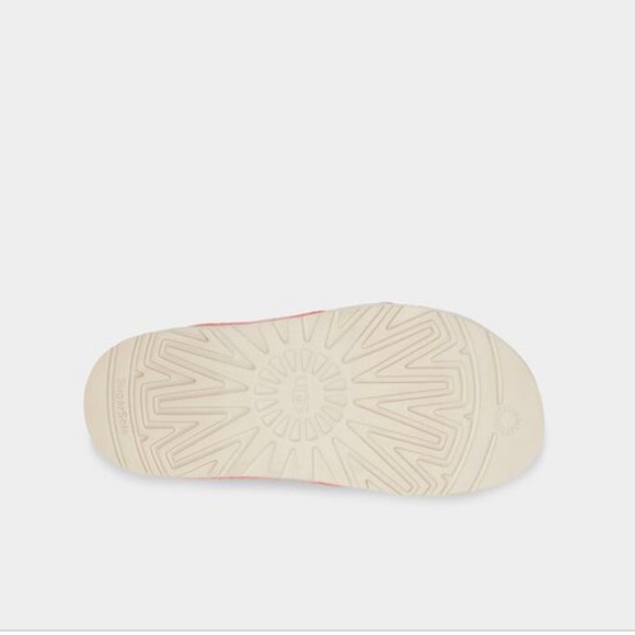 UGG slides - Picture 6 of 7